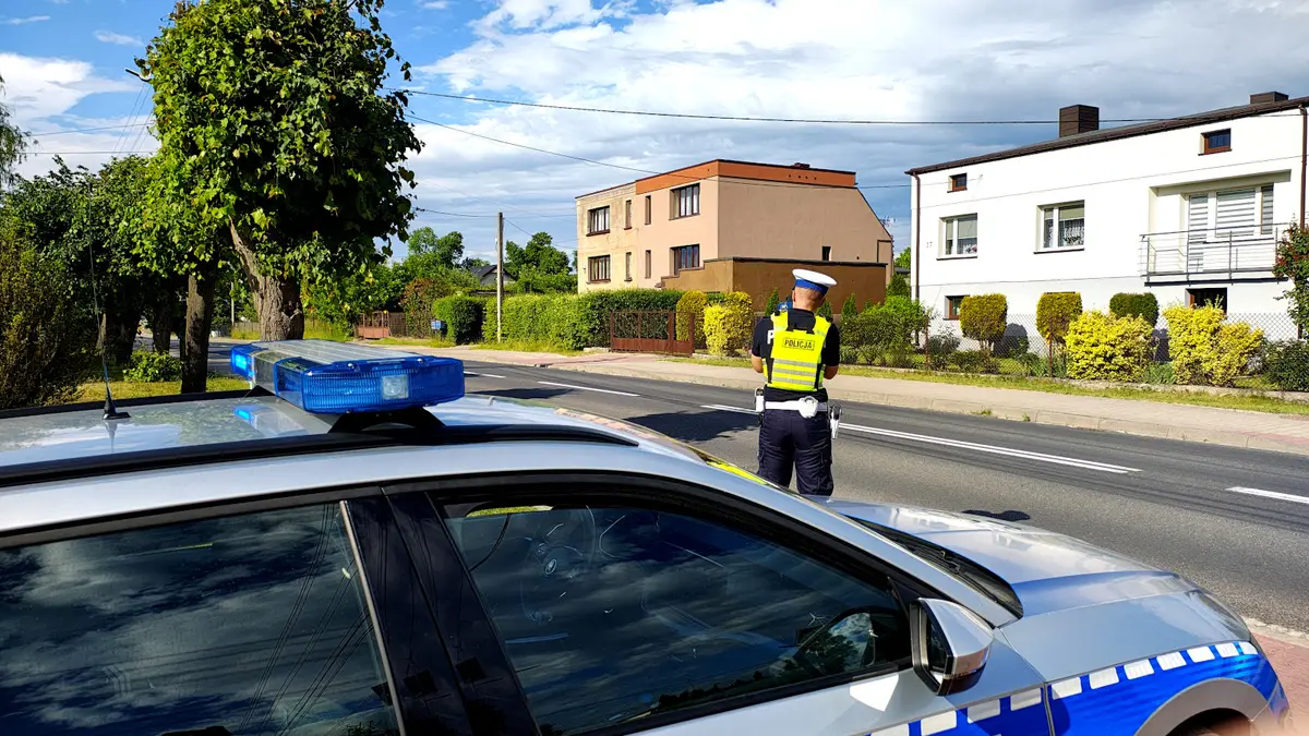 Recydywista przekroczył prędkość o 57 km/h. Podsumowanie działań policji w Piotrkowie