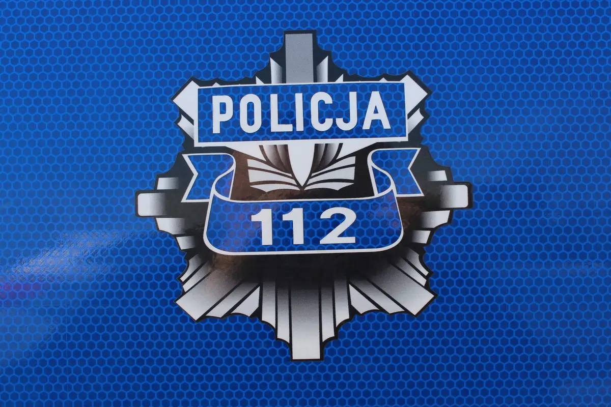 Jak zabezpieczyć dziecko podczas wakacyjnych wyjazdów