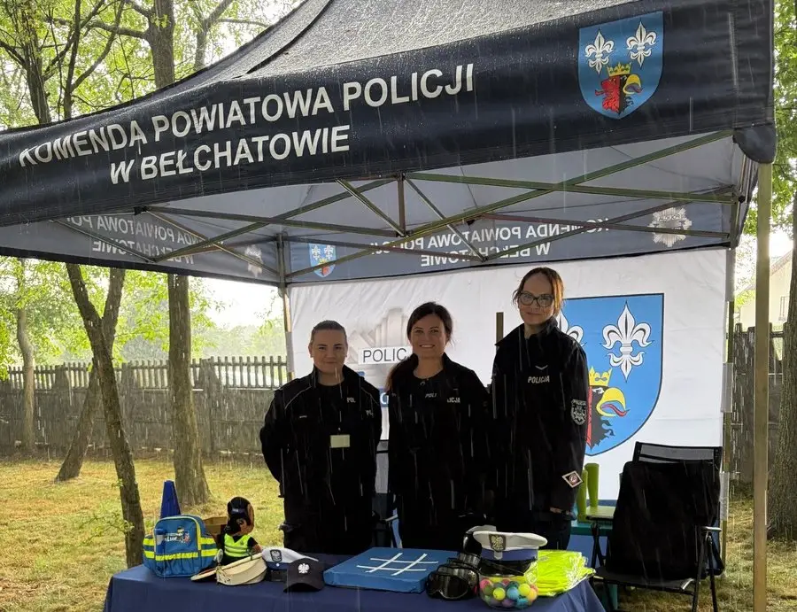Bełchatowska policja promuje bezpieczeństwo podczas wydarzenia "Osiedlowe Lato w Mieście"