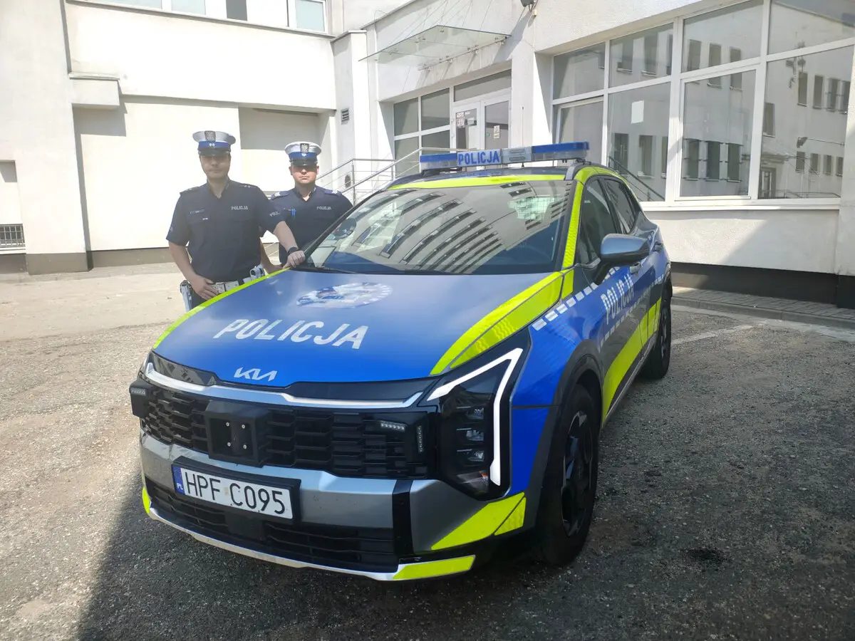 Interwencja piotrkowskich policjantów w sprawie 3-latka z problemami zdrowotnymi