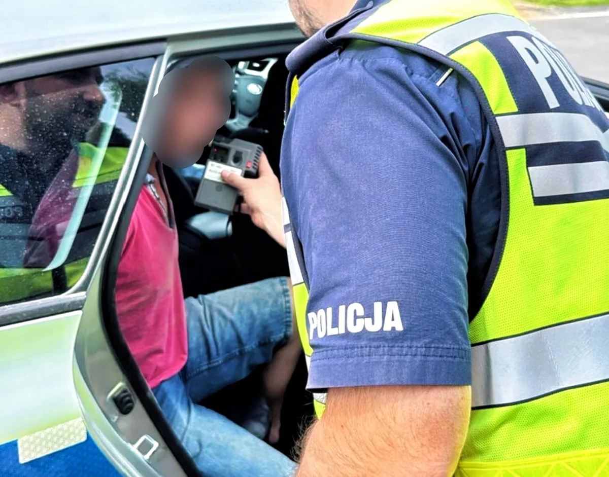 Rowerzysta z ponad 3 promilami alkoholu zatrzymany przez dzielnicowych