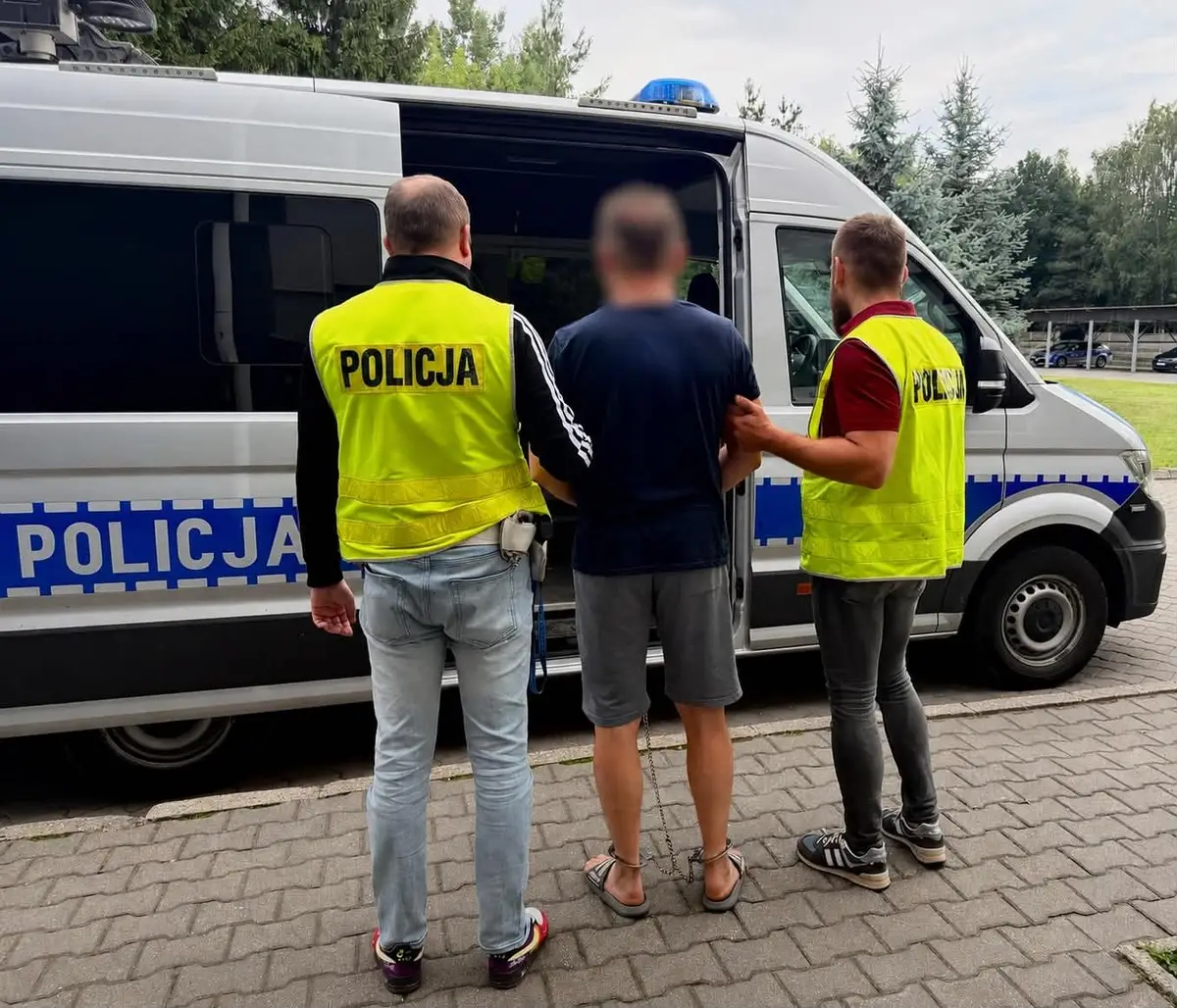 Zatrzymany kierowca z zakazem jazdy oraz wysokim alkoholem we krwi trafił do aresztu